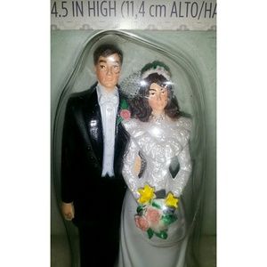 Wilton Wedding Cake Topper.  NWT